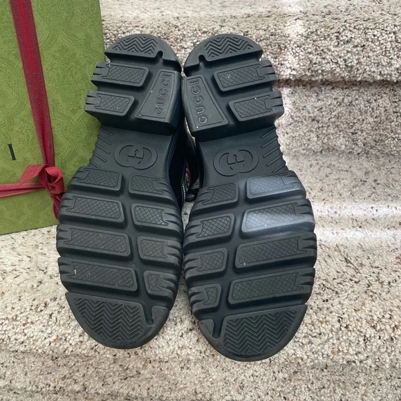 Women’s Gucci ankle boots! Size 37! - Picture 3 of 7